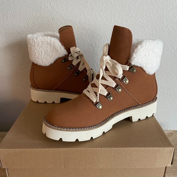 NWT Brown Suede Winter Boots with Sherpa Lining - Picture 2 of 2